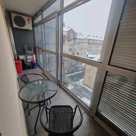 Apartment Flat Near Waterfront Belgrade